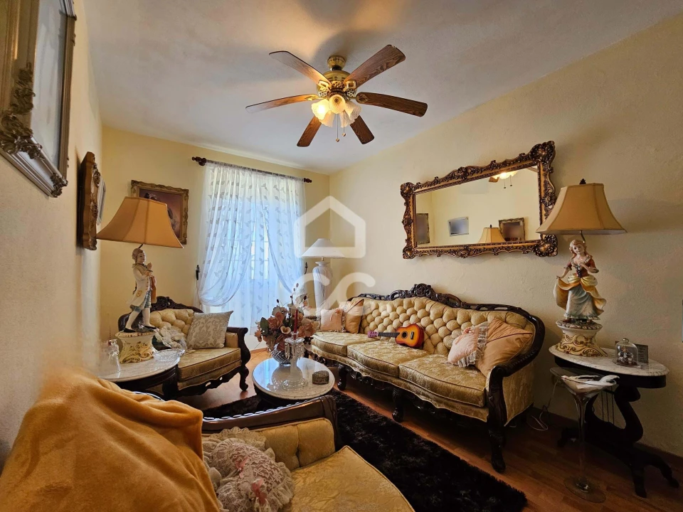 Moradia T4 para Venda em Ginetes Foto 10