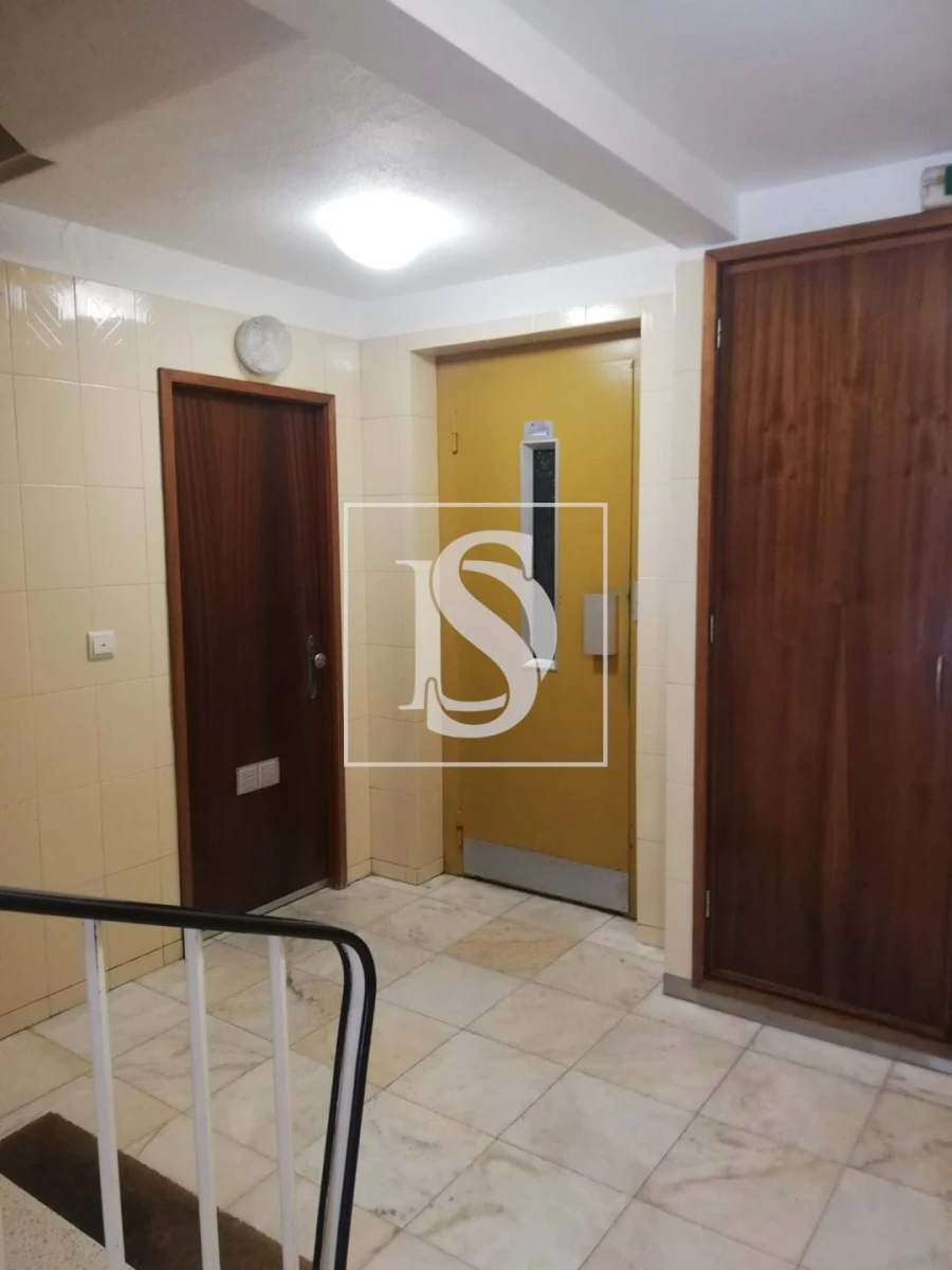 Apartamento T1 para Venda em Cedofeita, Santo Ildefonso, Sé, Miragaia, São Nicolau e Vitória Foto 15