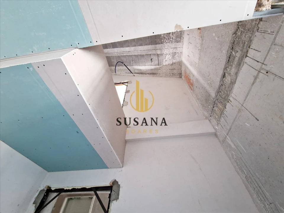 Apartamento T0 para Venda em Viseu Foto 33