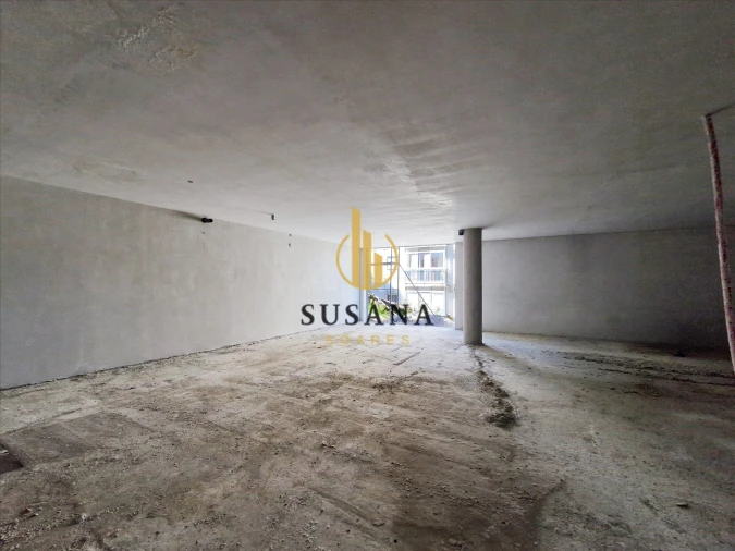 Apartamento T0 para Venda em Viseu Foto 30