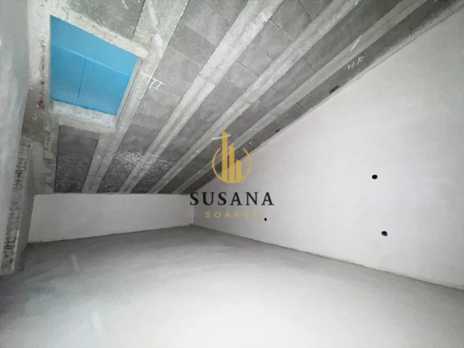 Apartamento T0 para Venda em Viseu Foto 19
