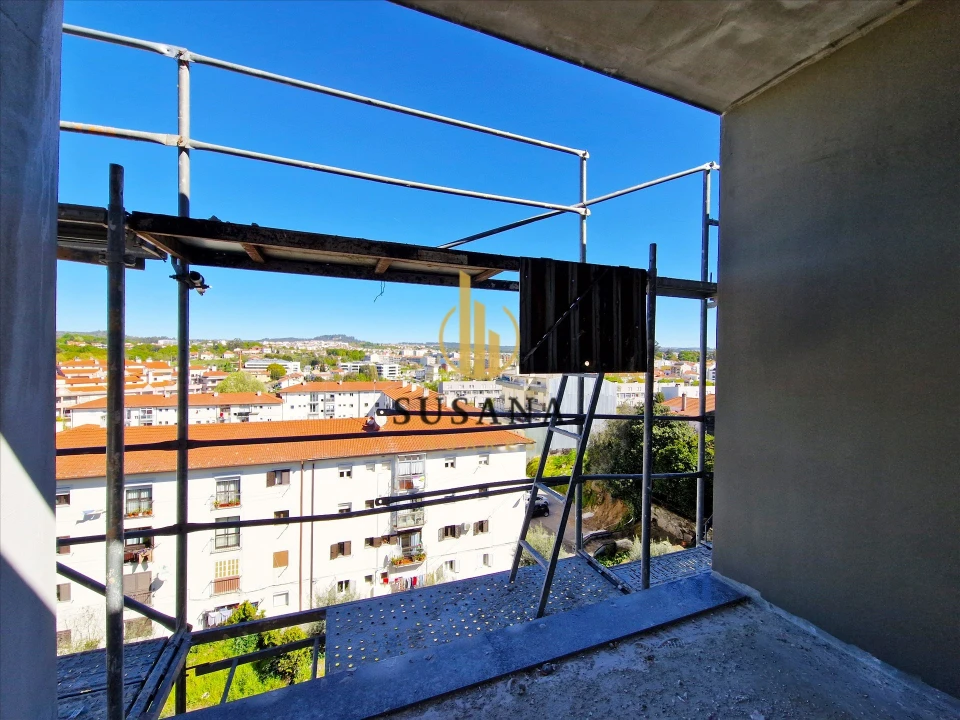 Apartamento T0 para Venda em Viseu Foto 25