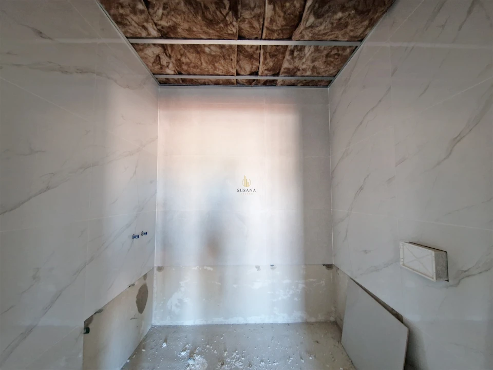 Apartamento T0 para Venda em Viseu Foto 12