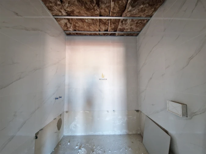 Apartamento T0 para Venda em Viseu Foto 12