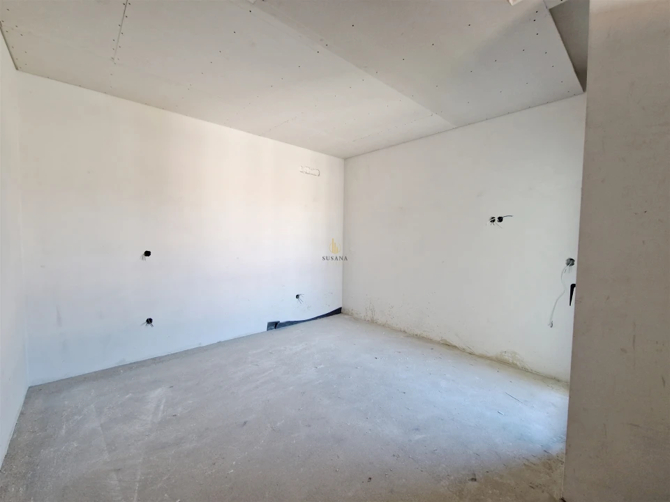 Apartamento T0 para Venda em Viseu Foto 10
