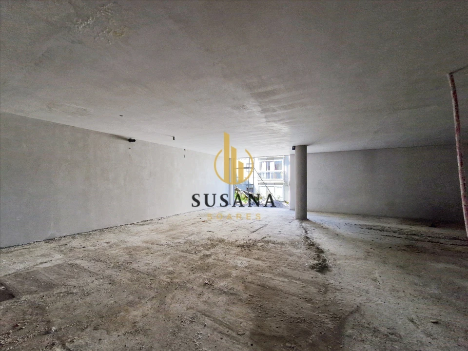 Apartamento T0 para Venda em Viseu Foto 21