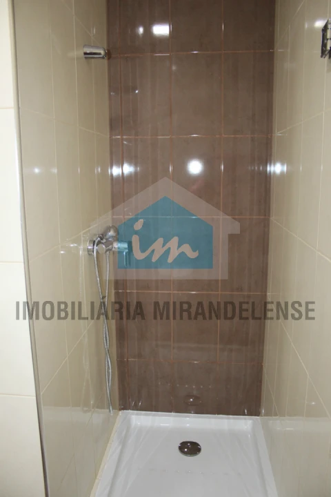 Moradia T3 para Venda em Mirandela