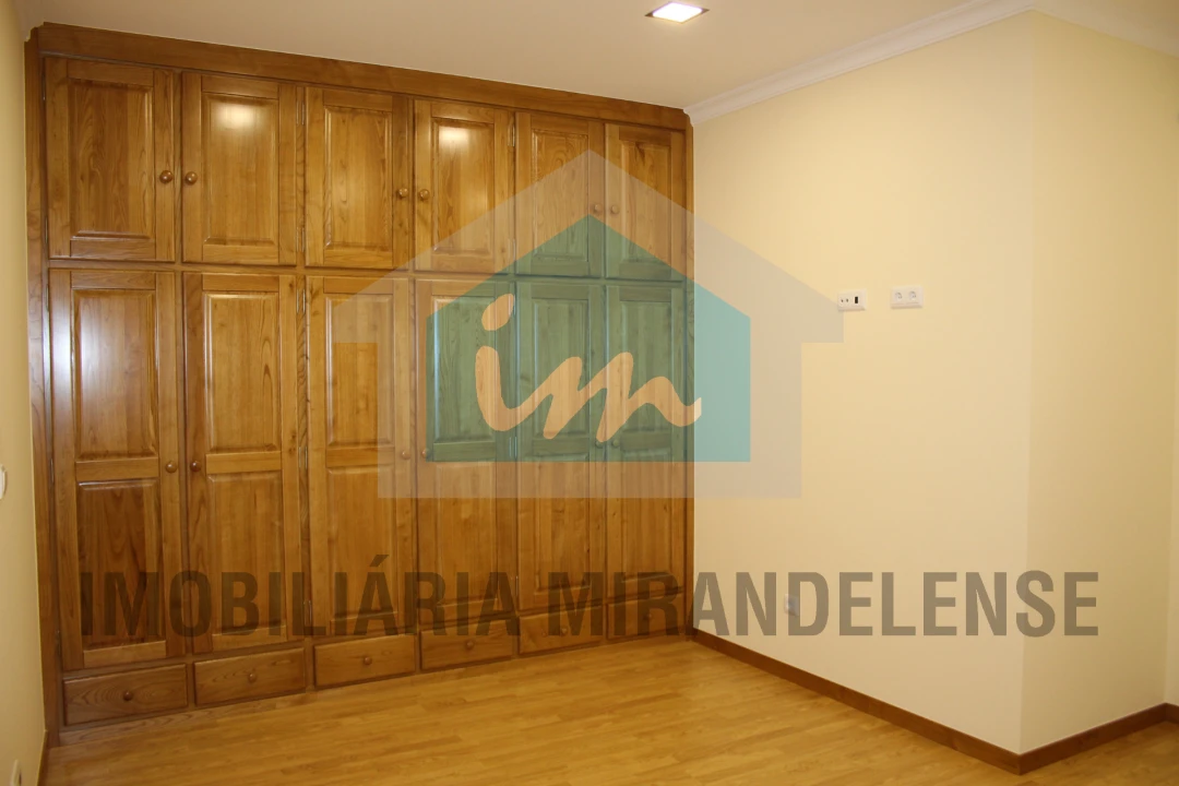 Moradia T3 para Venda em Mirandela Foto 15