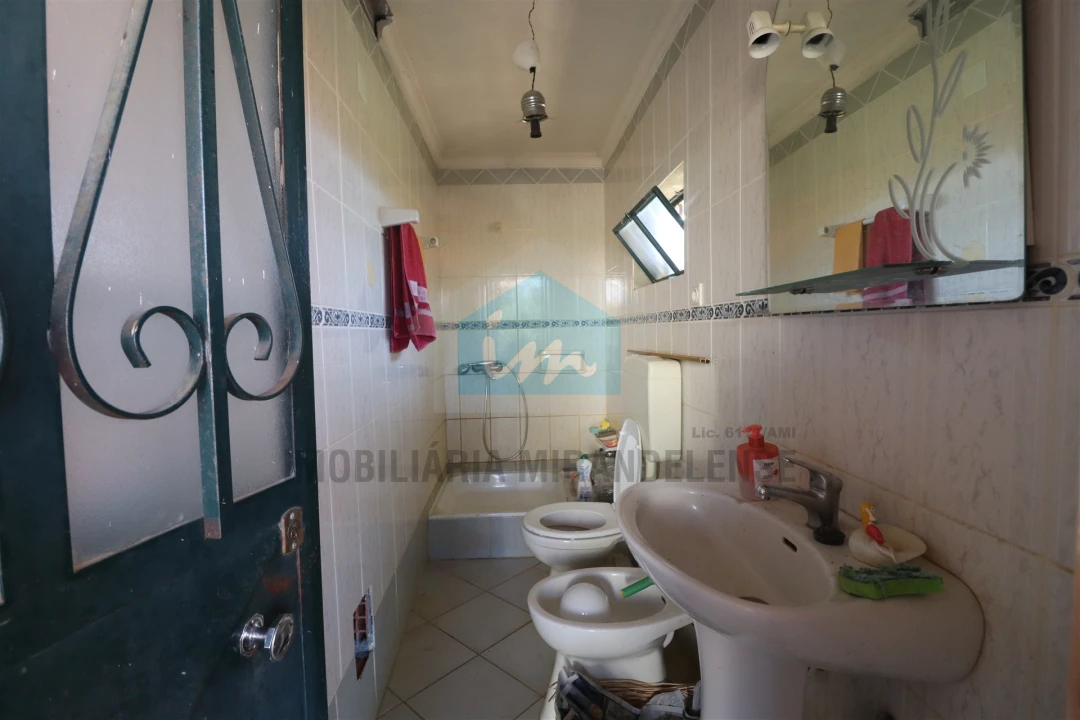 Moradia T6 para Venda em São Salvador Foto 21