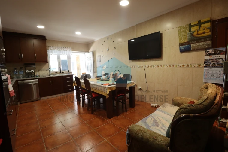 Moradia T6 para Venda em São Salvador Foto 5