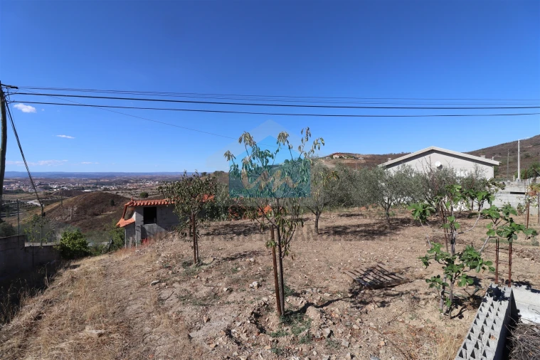 Moradia T6 para Venda em São Salvador Foto 28