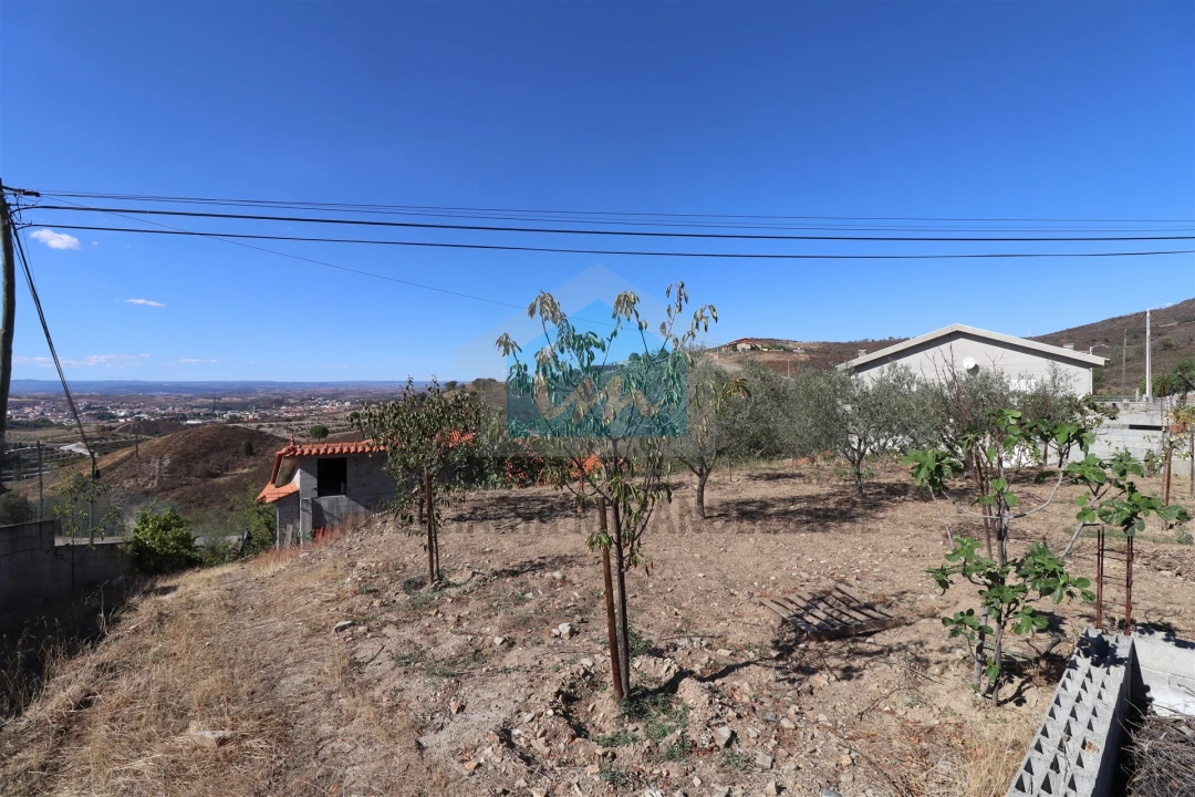 Moradia T6 para Venda em São Salvador Foto 28