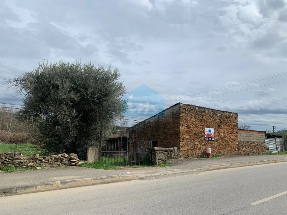 Terreno para Venda em Mirandela Foto 6