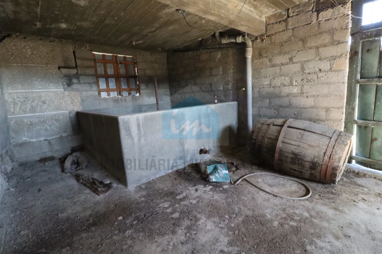 Moradia T5 para Venda em Barcel, Marmelos e Valverde da Gestosa Foto 12