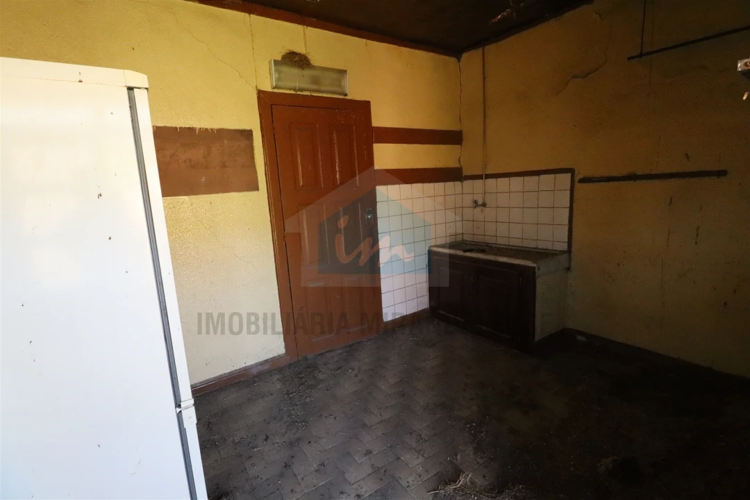 Moradia T5 para Venda em Barcel, Marmelos e Valverde da Gestosa Foto 8