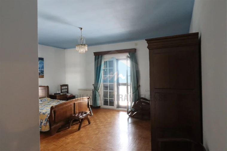 Moradia T3 para Venda em Carrazeda de Ansiães Foto 25