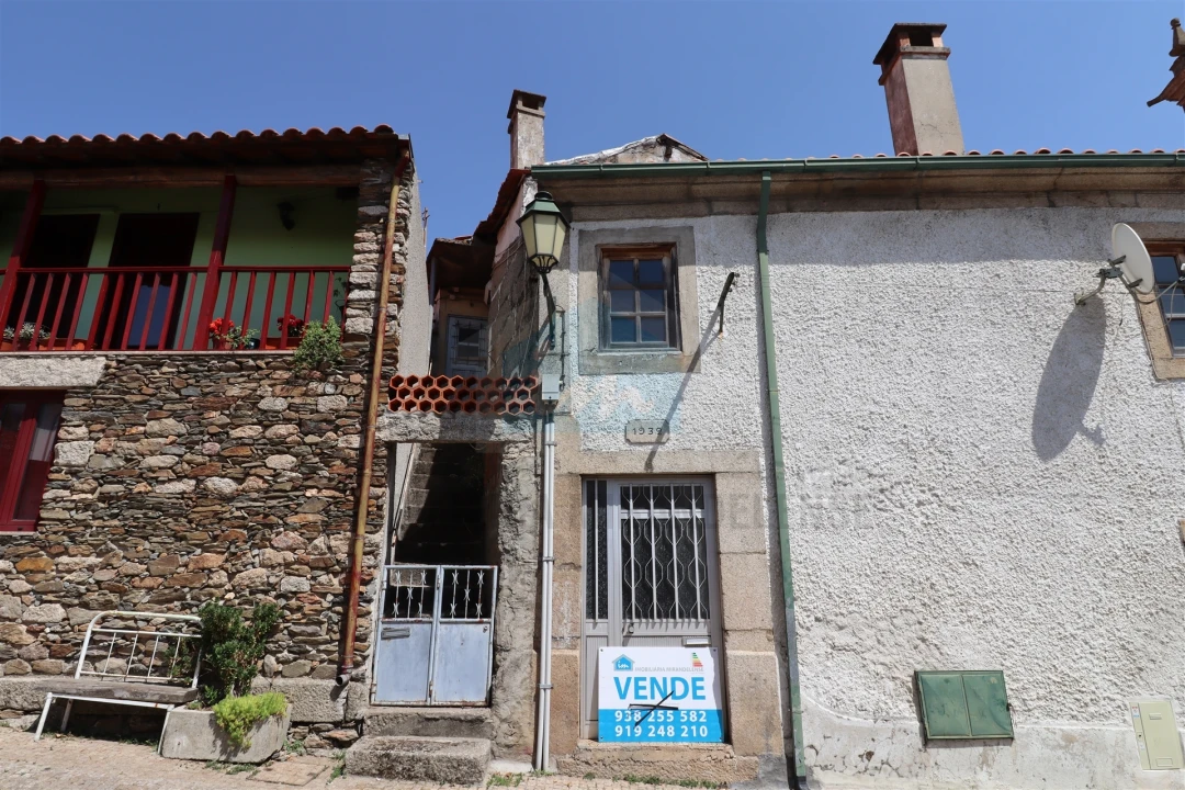 Moradia T3 para Venda em Vila Flor e Nabo Foto 9