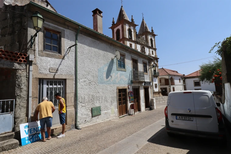 Moradia T3 para Venda em Vila Flor e Nabo Foto 17