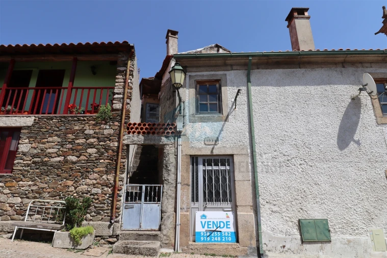 Moradia T3 para Venda em Vila Flor e Nabo Foto 9