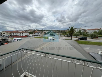 Moradia T4 para Venda em Mirandela