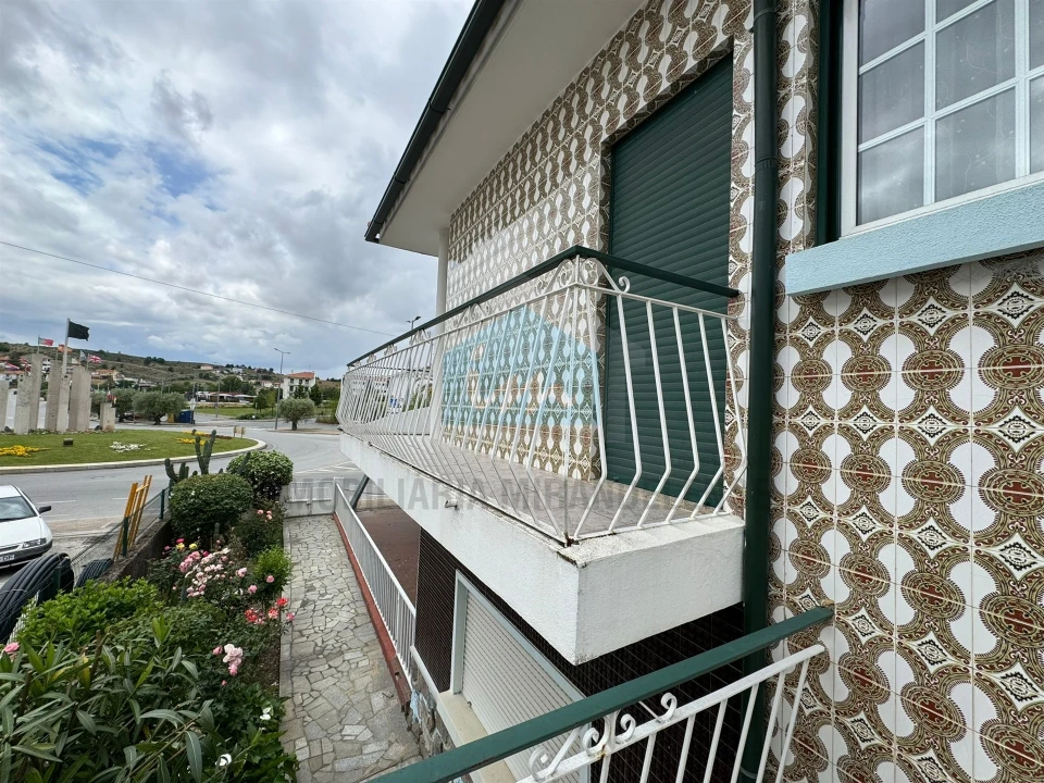Moradia T4 para Venda em Mirandela Foto 9