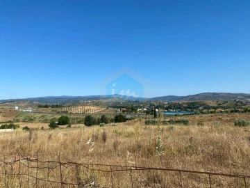Terreno para Venda em Carvalhais