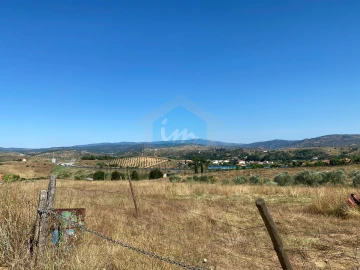 Terreno para Venda em Carvalhais
