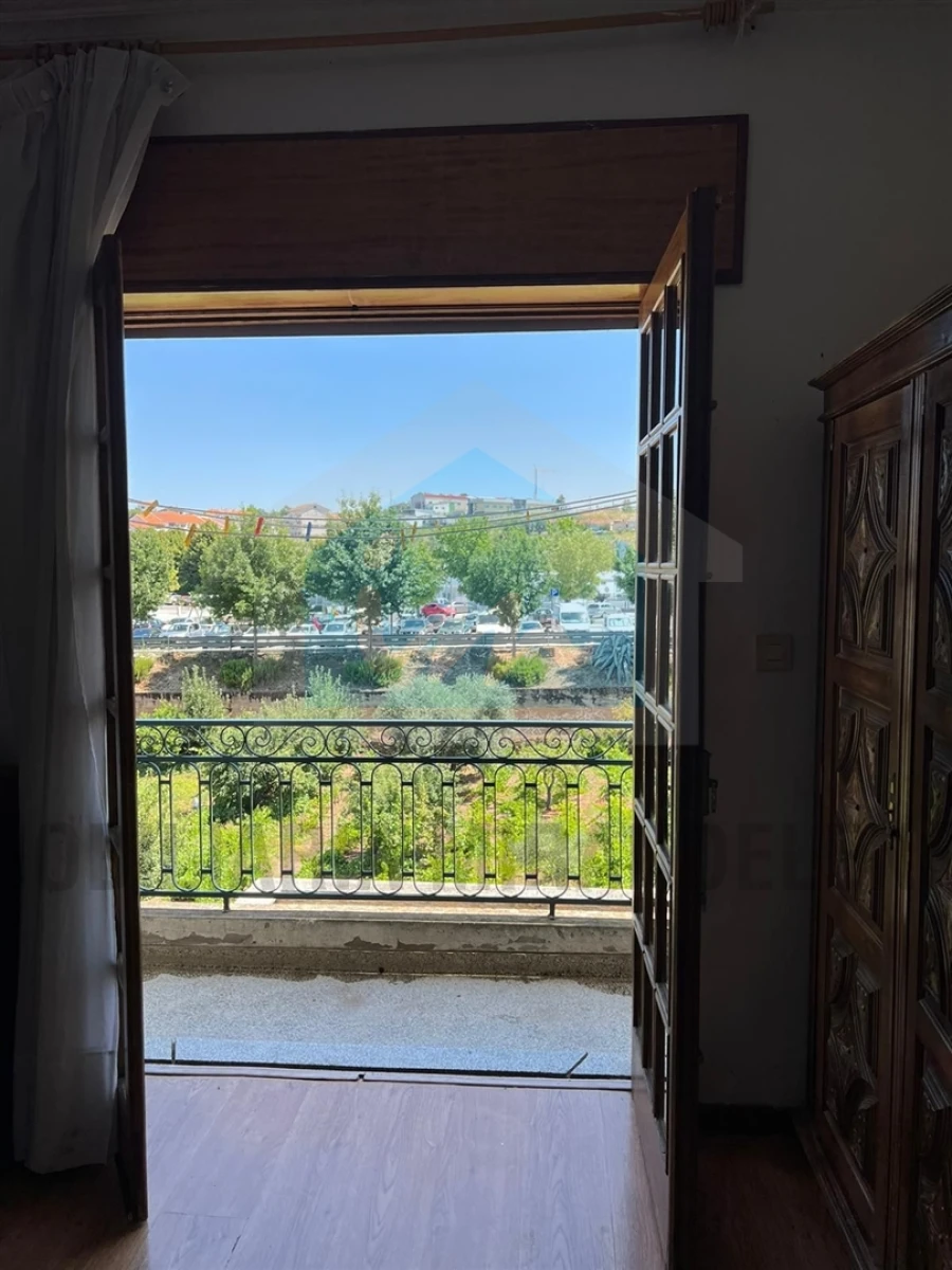 Apartamento T2 para Venda em Mirandela Foto 4
