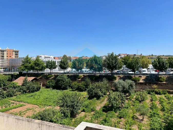 Apartamento T2 para Venda em Mirandela Foto 13