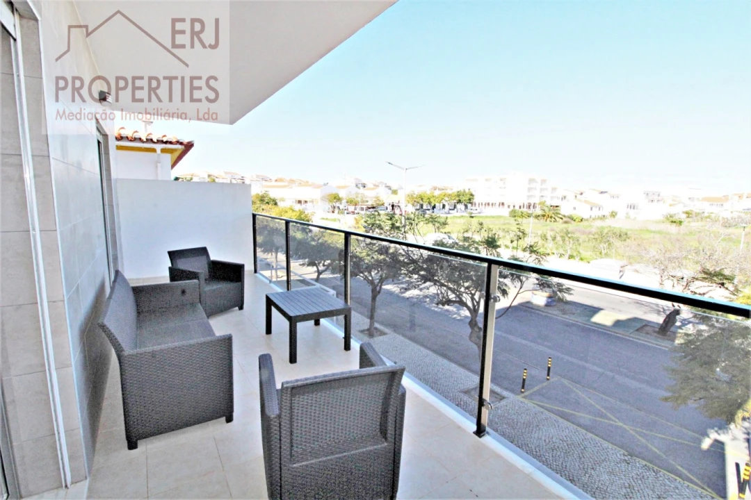 Apartamento T2 para Arrendamento férias em Altura Foto 8