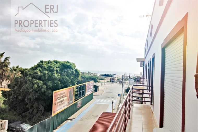 Apartamento T2 para Arrendamento férias em Altura Foto 2