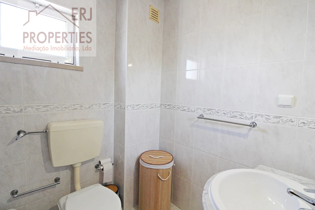 Apartamento T2 para Arrendamento férias em Altura Foto 11