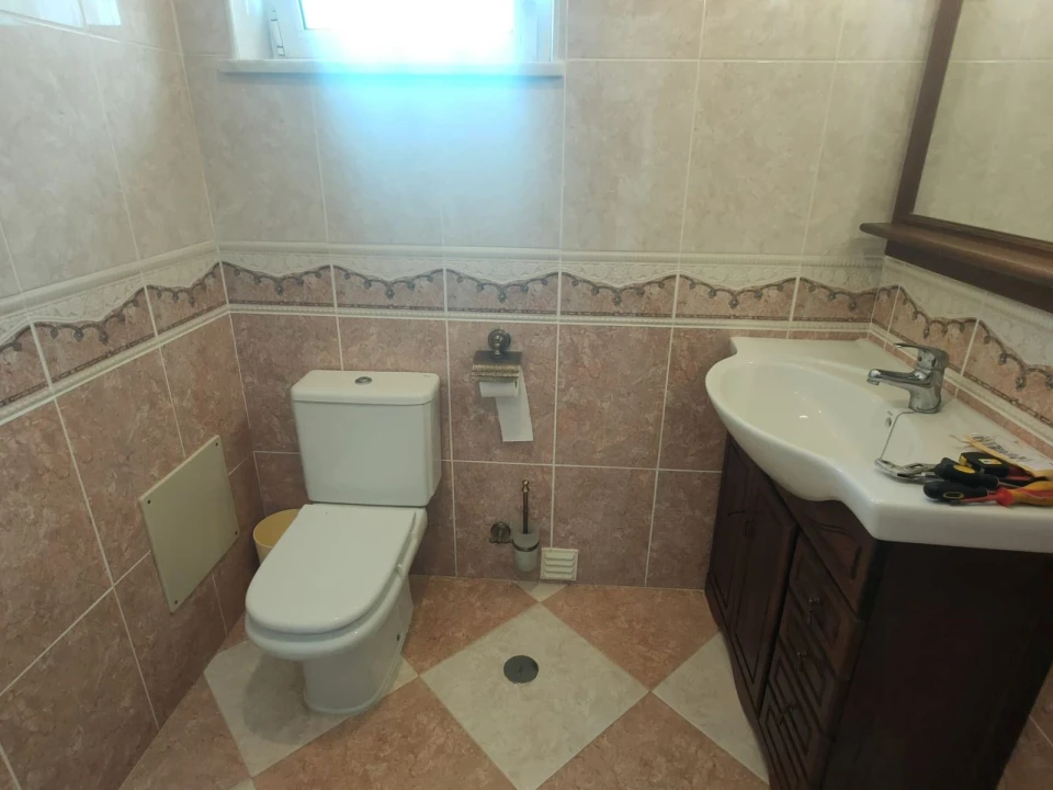 Apartamento T4 para Venda em Alcantarilha e Pêra Foto 16