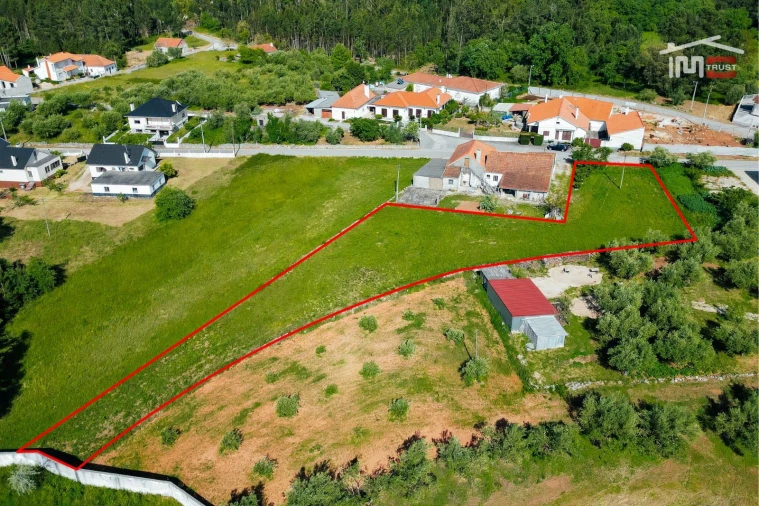 Terreno para Venda em São Mamede Foto 6