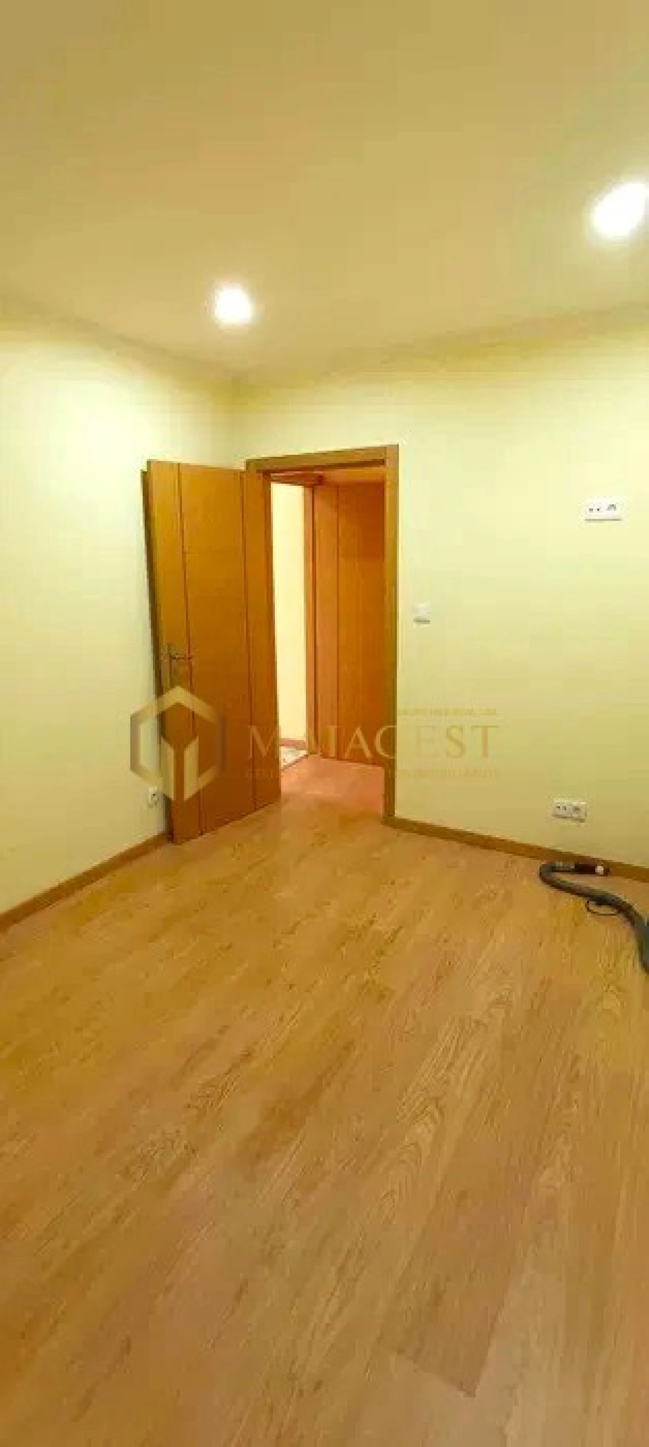 Moradia T2 para Venda em Campanhã Foto 4