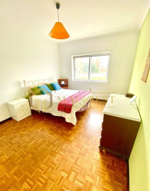 Apartamento T3 para Venda em São Felix da Marinha