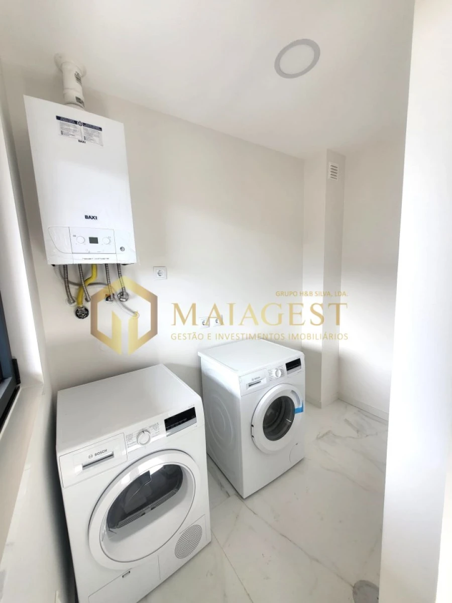 Moradia T3 para Venda em Madalena Foto 14