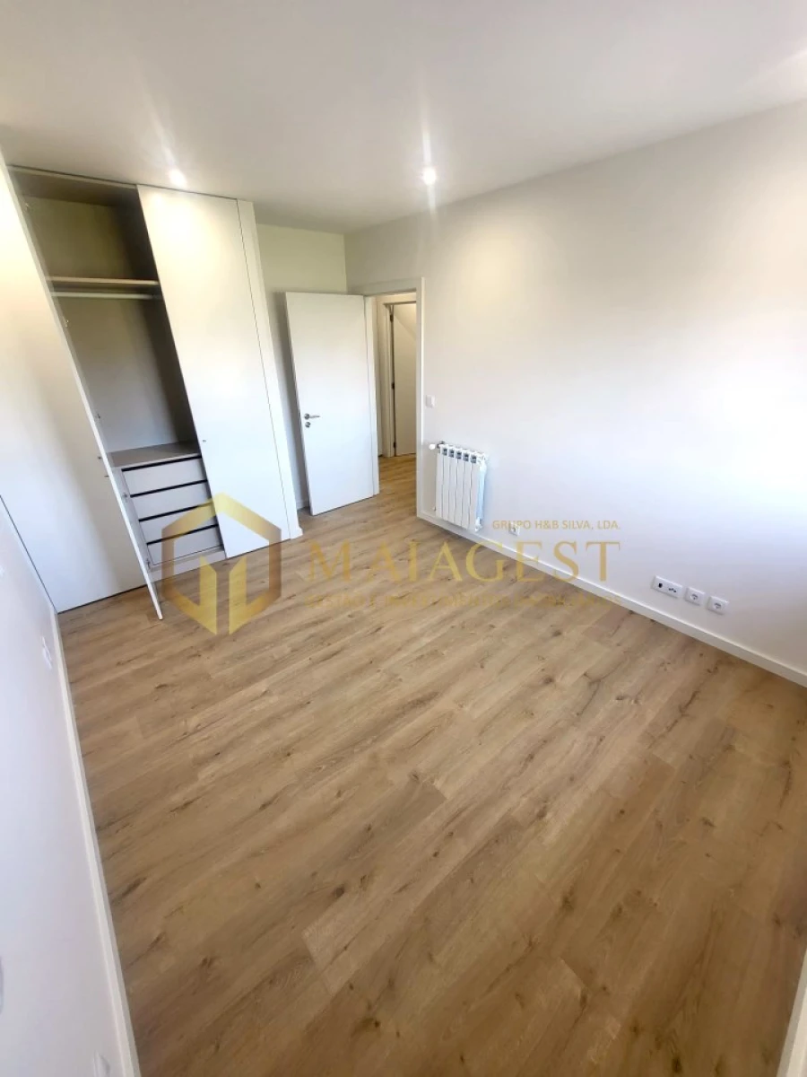 Moradia T3 para Venda em Madalena Foto 19