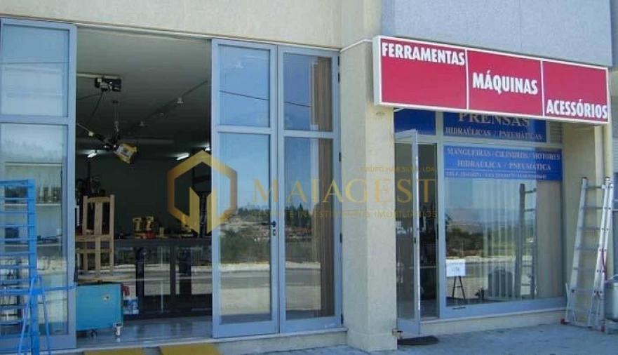 Loja para Venda em Vandoma Foto 4