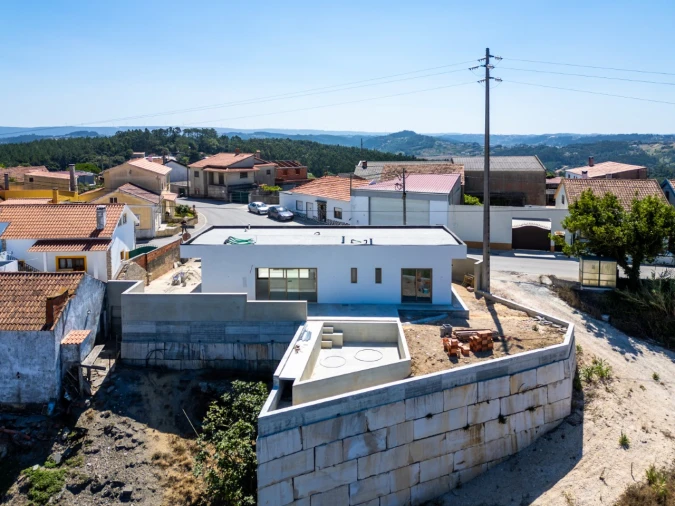 Moradia T3 para Venda em Evora de Alcobaça Foto 17