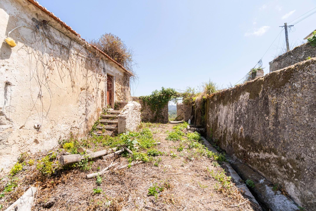 Quinta T6 para Venda em Colares Foto 17