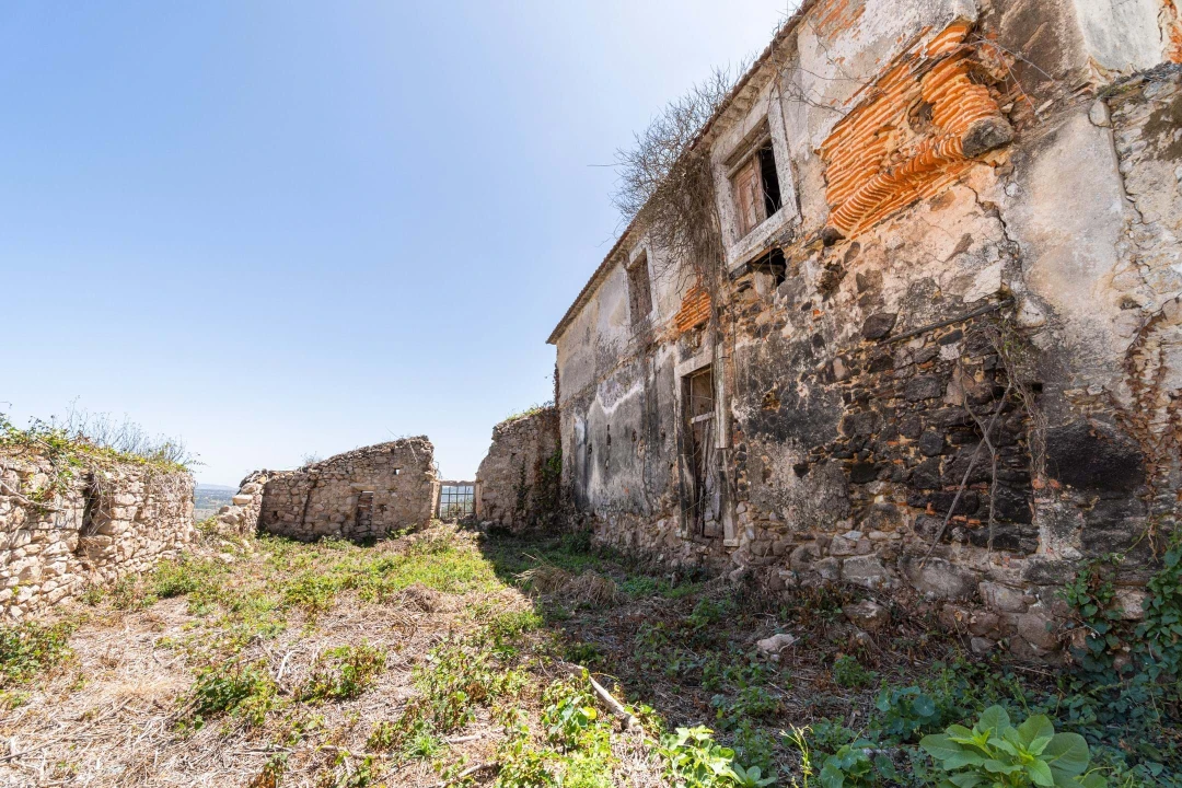 Quinta T6 para Venda em Colares Foto 12