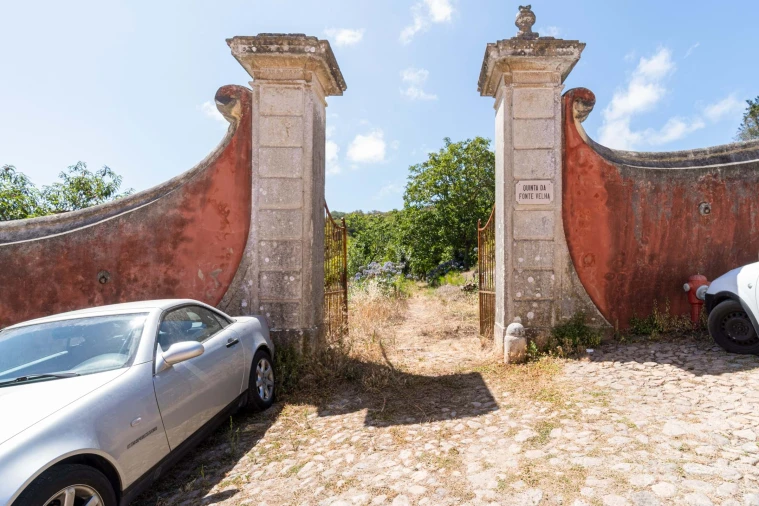 Quinta T6 para Venda em Colares Foto 2