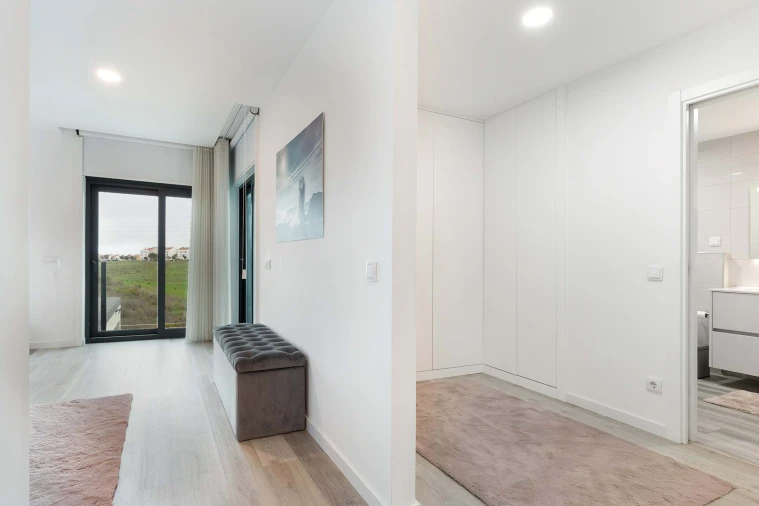 Moradia T5 para Venda em Porto Salvo Foto 49