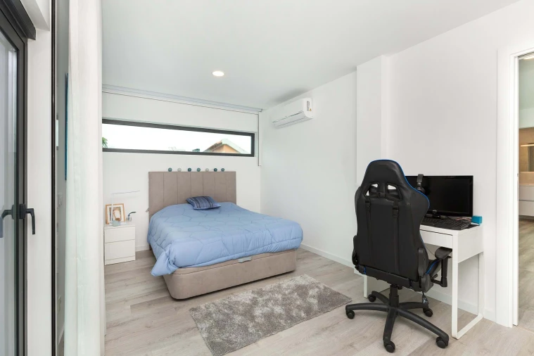 Moradia T5 para Venda em Porto Salvo Foto 36