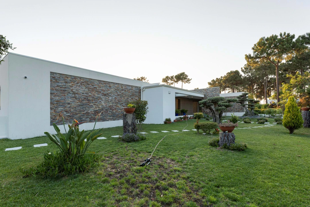 Moradia T5 para Venda em Charneca de Caparica e Sobreda Foto 4