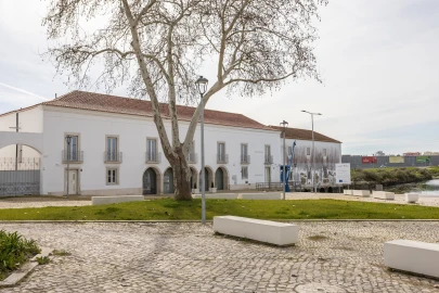 Prédio para Venda em Alhos Vedros