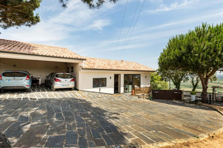 Moradia T3 para Venda em Vimeiro Foto 37