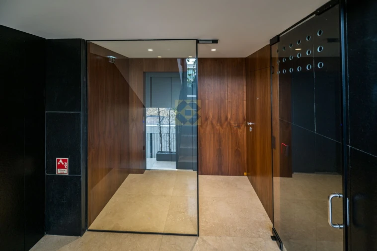 Apartamento T4 para Venda em Lordelo do Ouro e Massarelos Foto 48