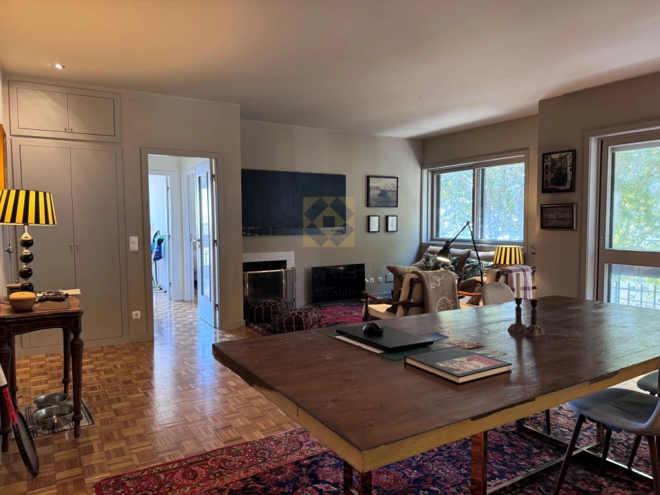 Apartamento T2 para Venda em Aldoar, Foz do Douro e Nevogilde Foto 1